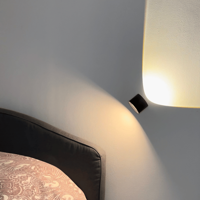 إضاءة جدارية LED بدون سلك